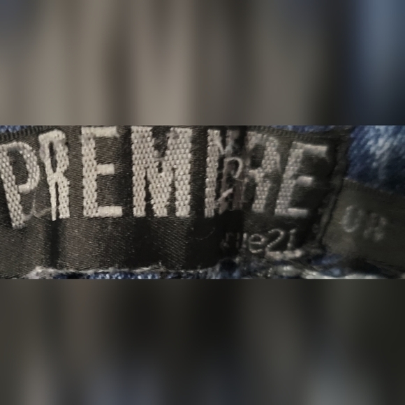 Premiere  Jeans  Size 0R - Picture 2 of 4